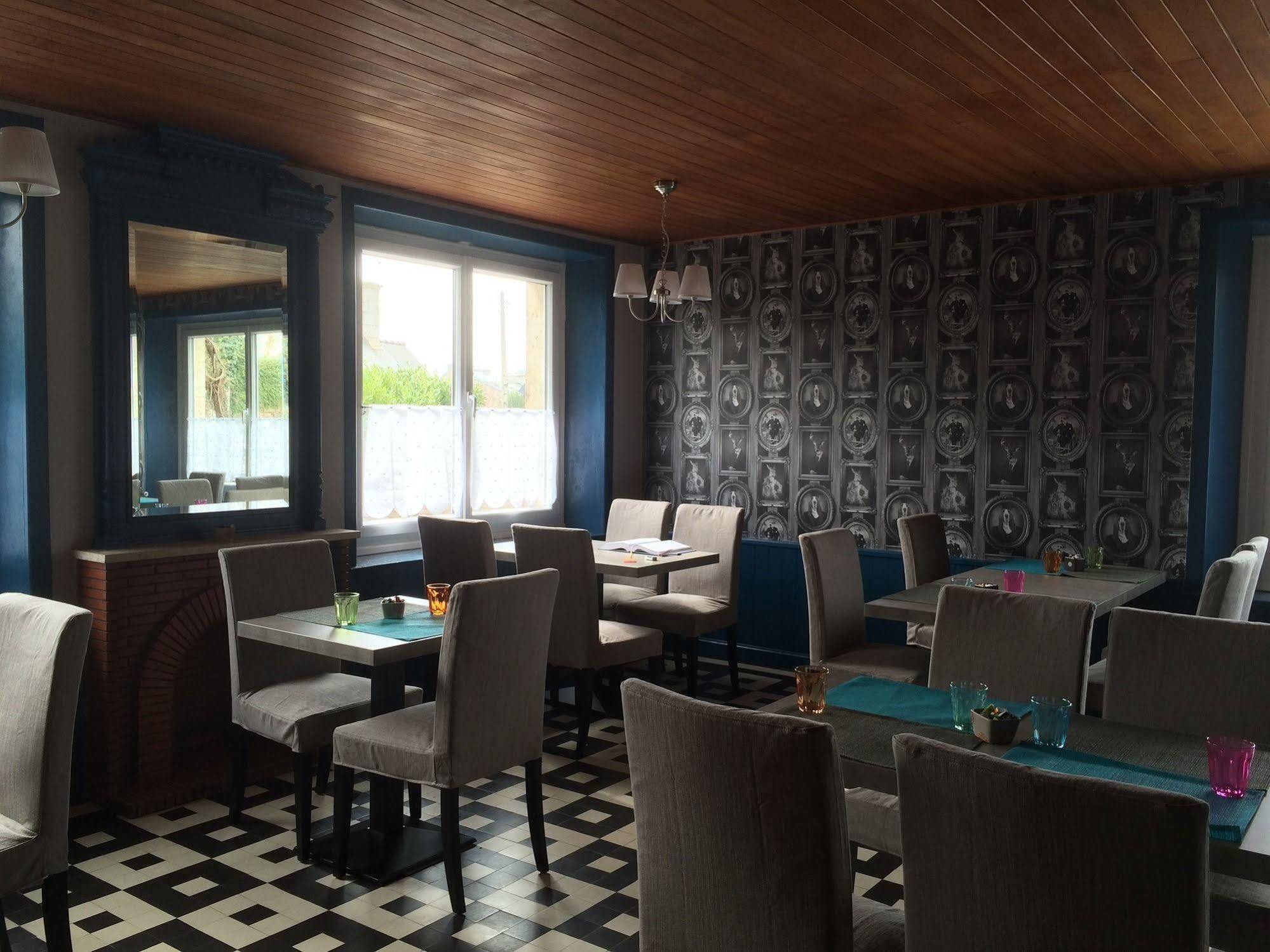 Hotel Restaurant Bocher プルバスラネック エクステリア 写真